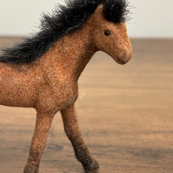VINTAGE Miniature Toy FLOCKED HORSE Mini Fuzzy Pony Brown 3” Figure Collectible - Picture 9 of 9